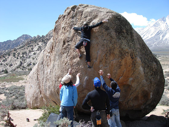 how to spot in bouldering